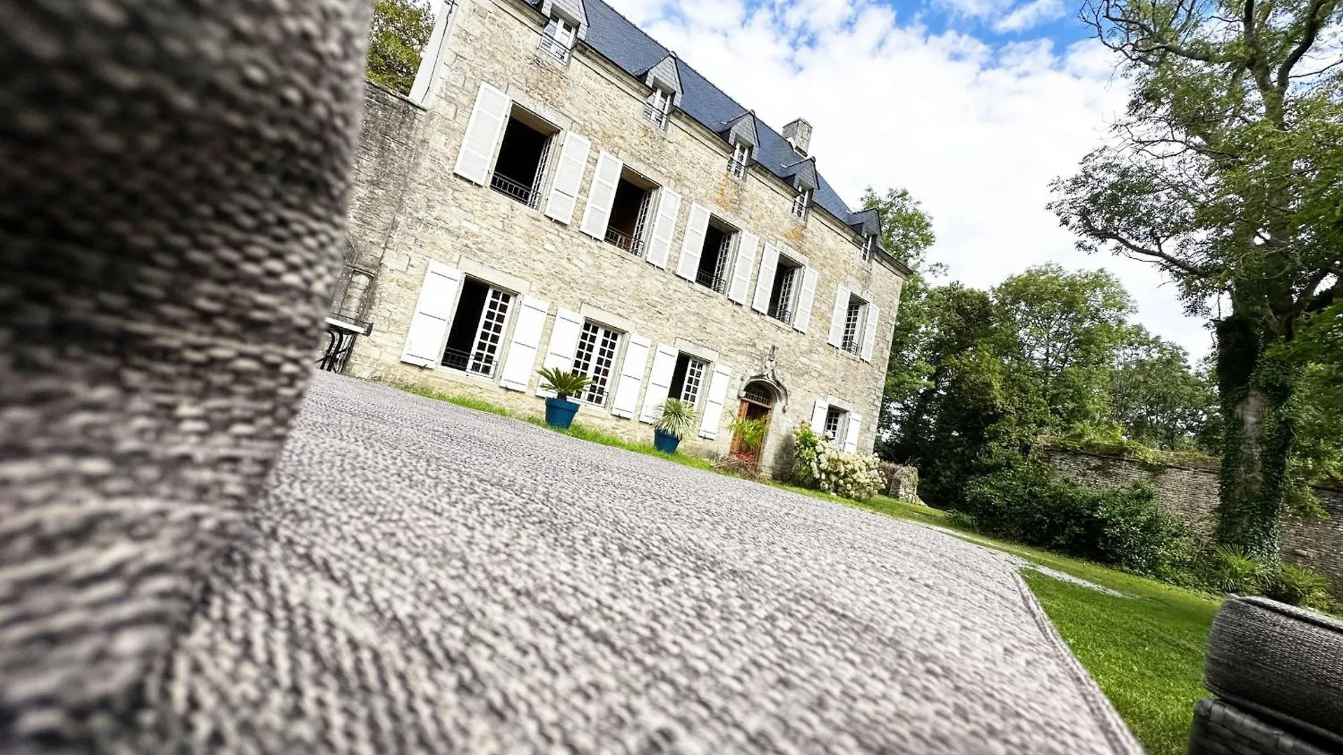 Keriner Manoir 10 Pieces Avec Parc Arbore Pluguffan Villa